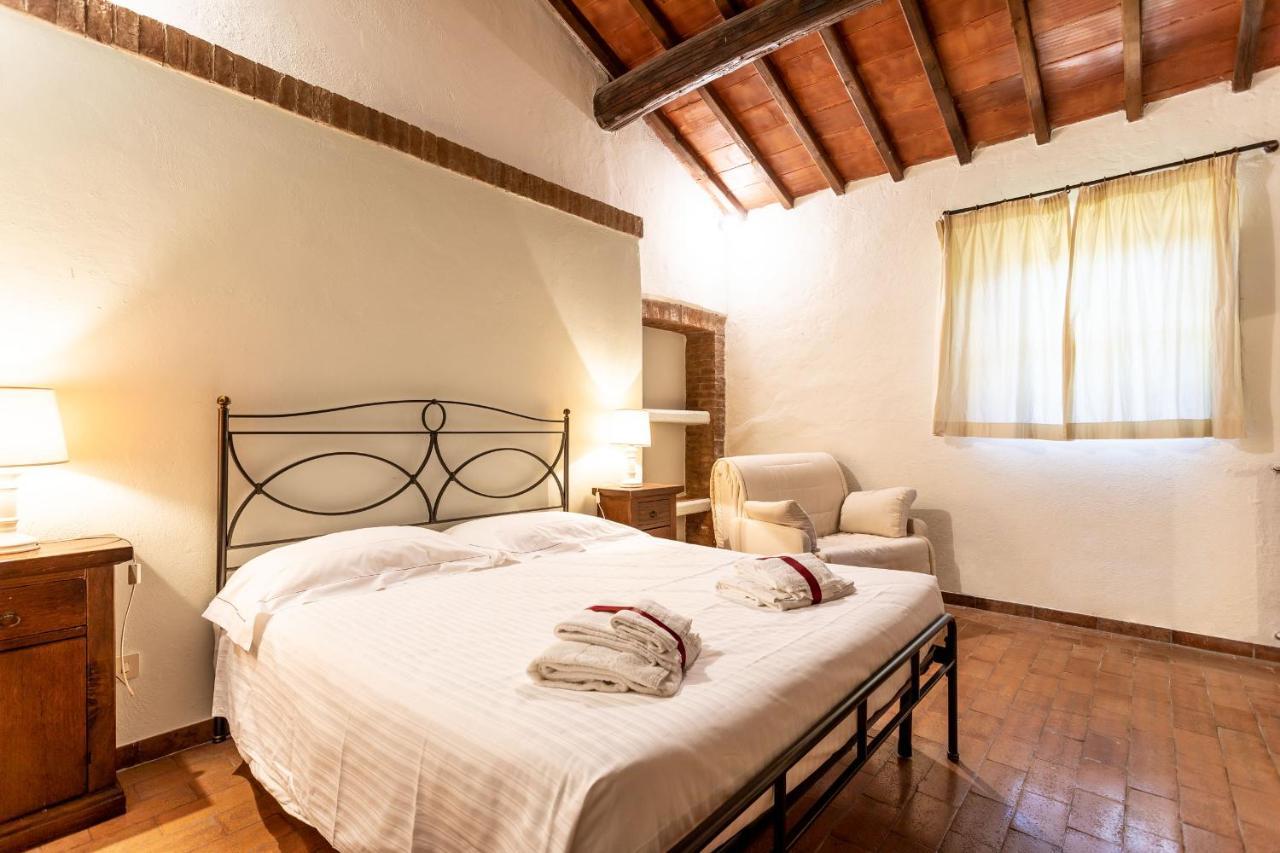 Borgo Il Poggiaccio Residenza D'Epoca Casa de hóspedes Sovicille Exterior foto