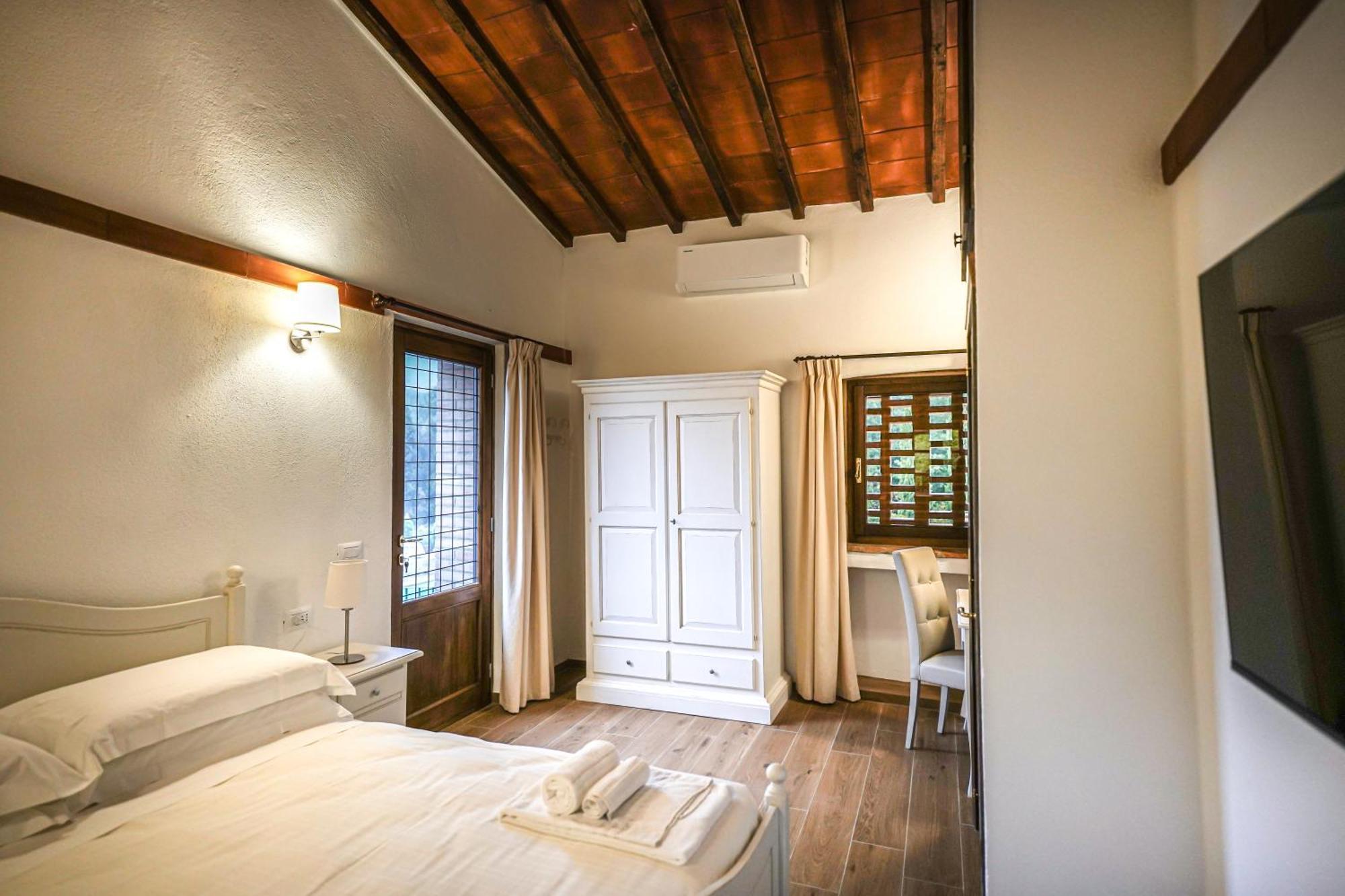 Borgo Il Poggiaccio Residenza D'Epoca Casa de hóspedes Sovicille Exterior foto