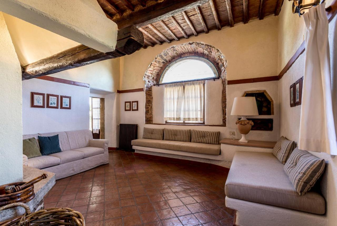 Borgo Il Poggiaccio Residenza D'Epoca Casa de hóspedes Sovicille Exterior foto